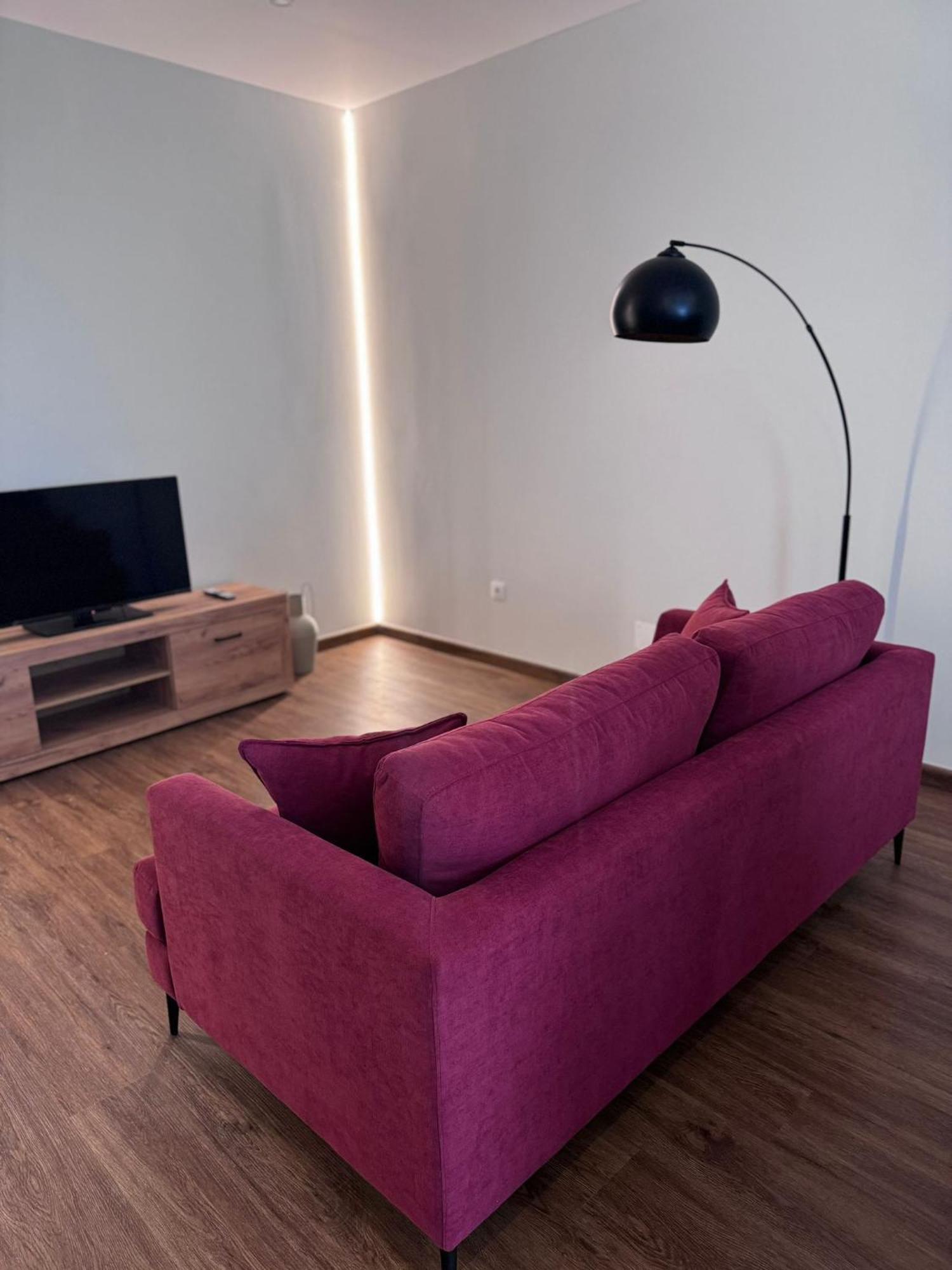 Apartament River *